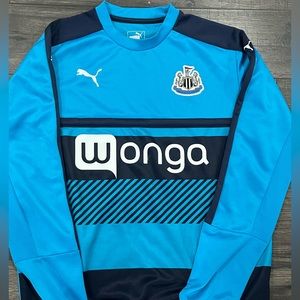 Mint condition Newcastle United Training Sweater